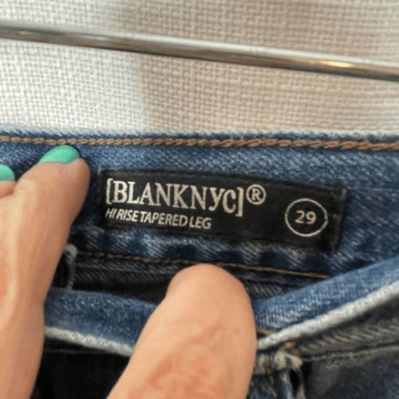 Blank NYC Hi Rise Tapered Leg Jeans - Picture 2 of 3